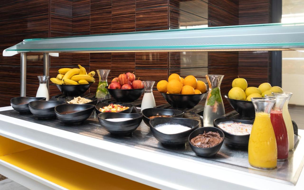 斯法克斯瑞享酒店 外观 照片 A salad bar