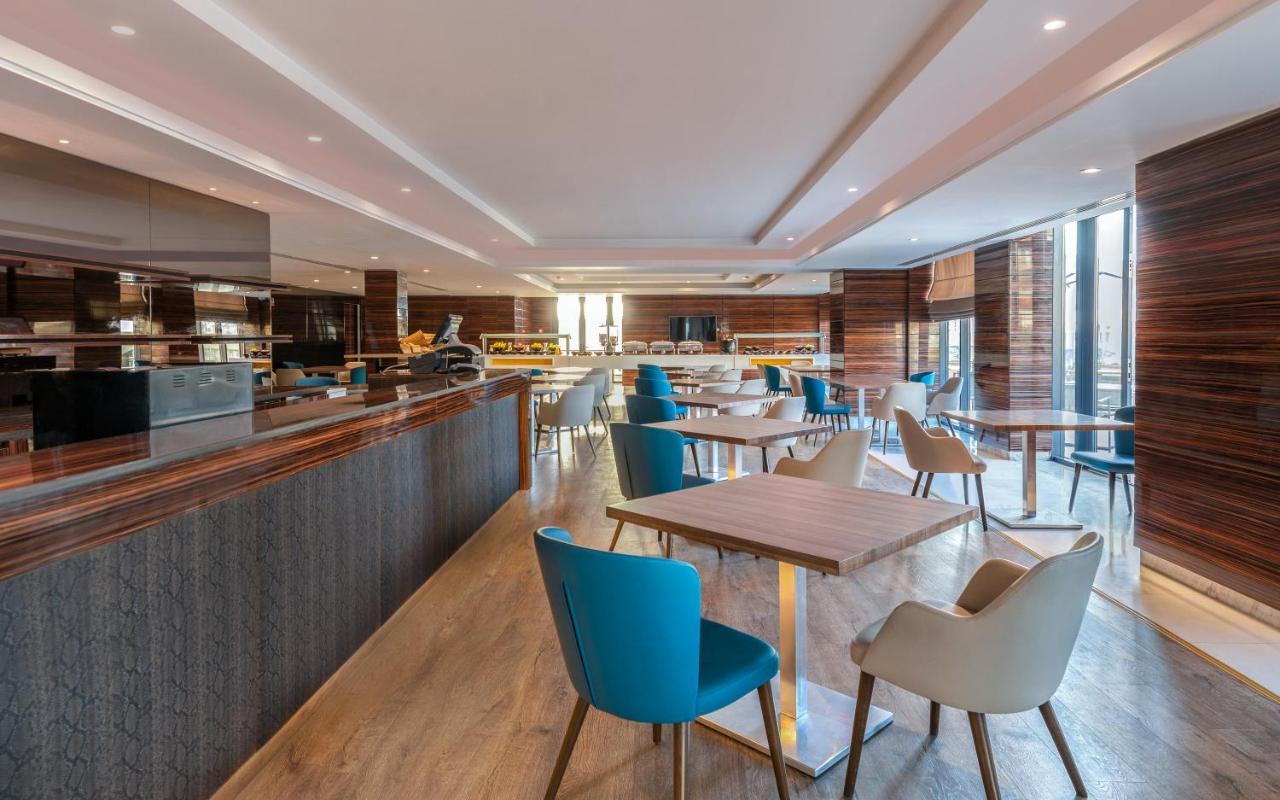 斯法克斯瑞享酒店 外观 照片 The lounge at the airport