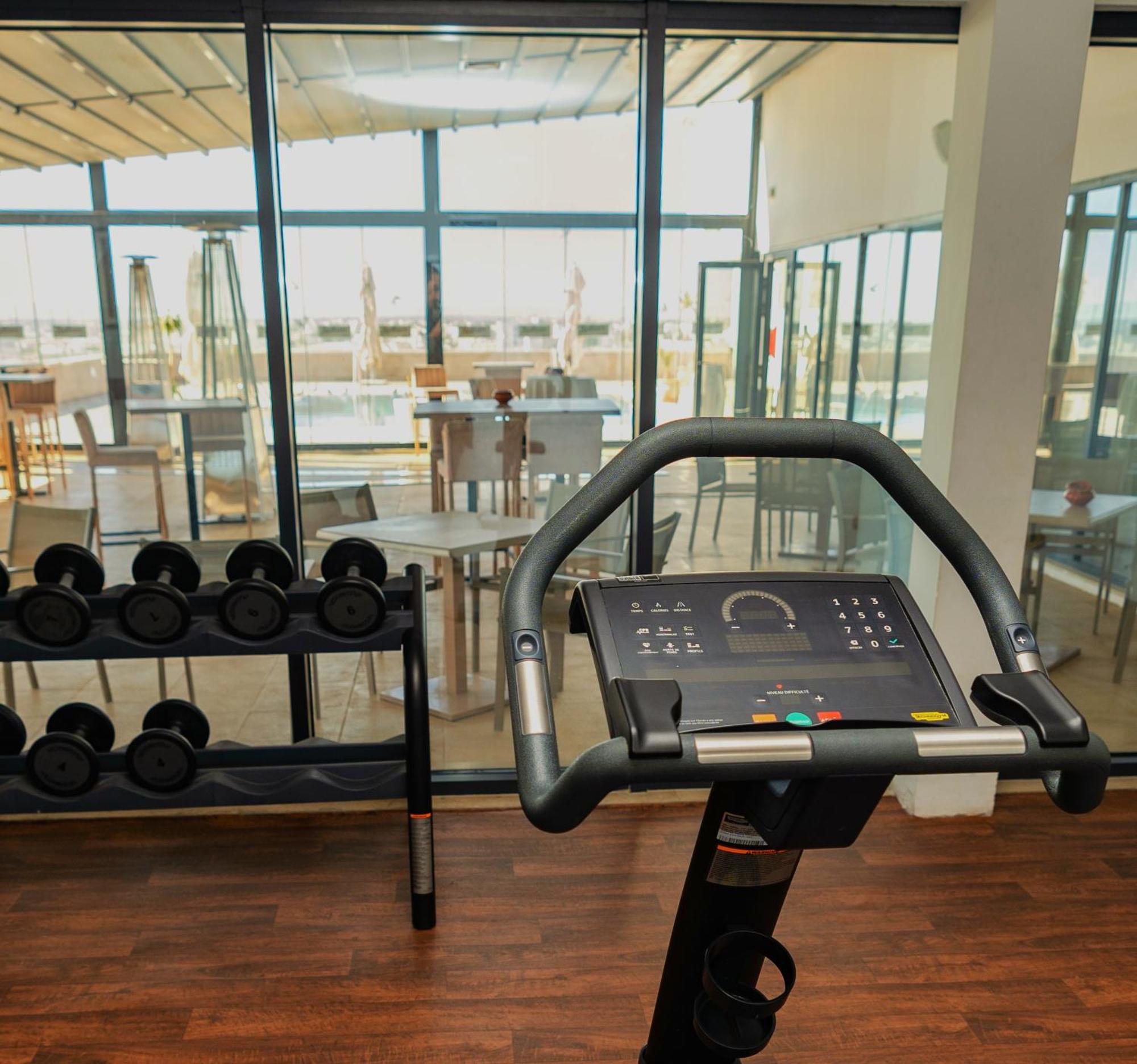 斯法克斯瑞享酒店 外观 照片 The gym at the hotel