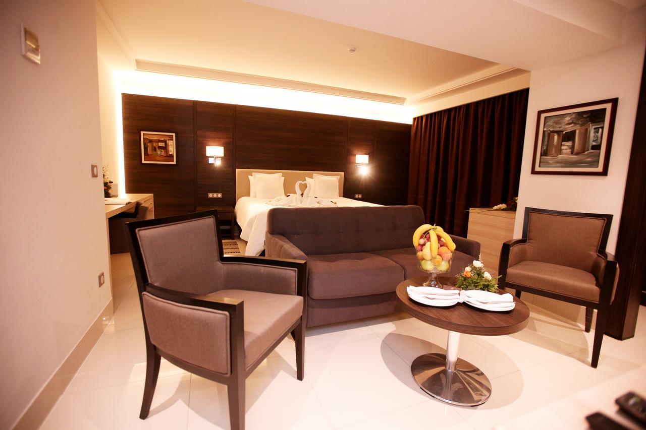 斯法克斯瑞享酒店 外观 照片 A suite at the hotel