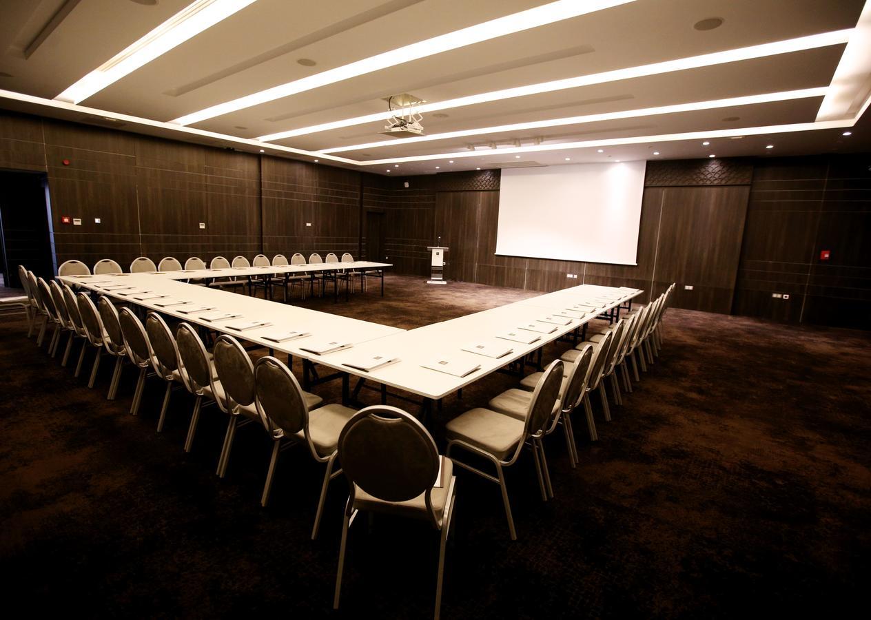 斯法克斯瑞享酒店 外观 照片 A meeting room