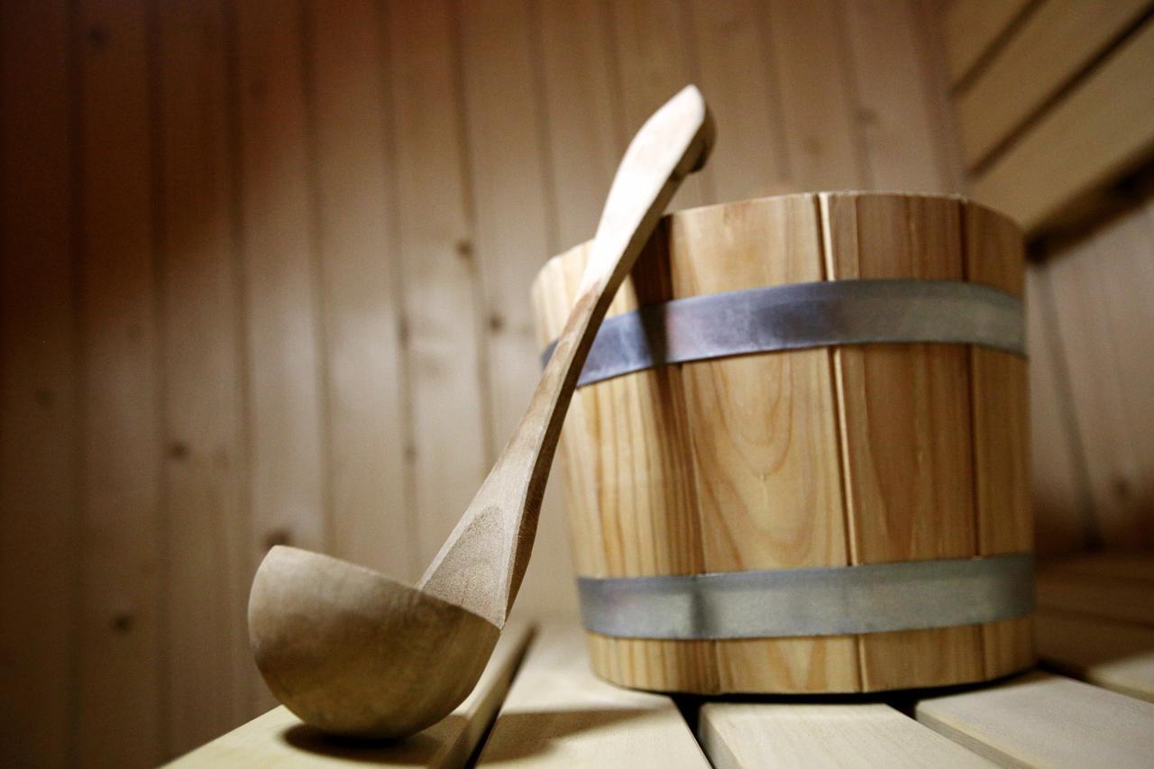 斯法克斯瑞享酒店 外观 照片 Sauna bucket and ladle